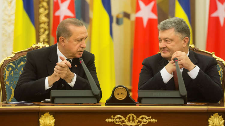أردوغان يدعو من كييف إلى حل النزاع الأوكراني بناء على اتفاق مينسك