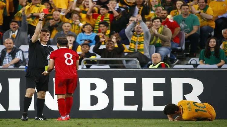  لماذا تم استبدال الحكم "أرماتوف" خلال مباراة سوريا وأستراليا؟