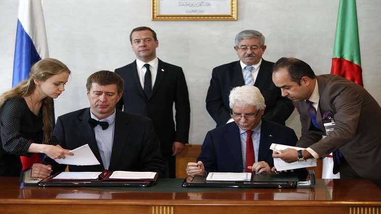 زيارة مدفيديف للجزائر تتوّج بتوقيع 6 اتفاقيات