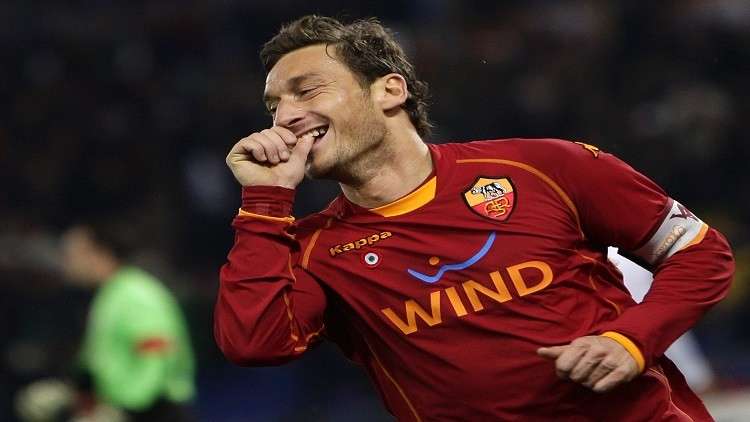 بالفيديو.. أشهر طرق النجوم للتعبير عن الفرحة بالأهداف "علامة مسجلة"