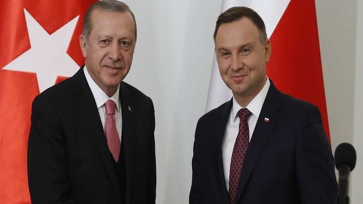 بولندا تدعم طلب تركيا الانضمام إلى الاتحاد الأوروبي