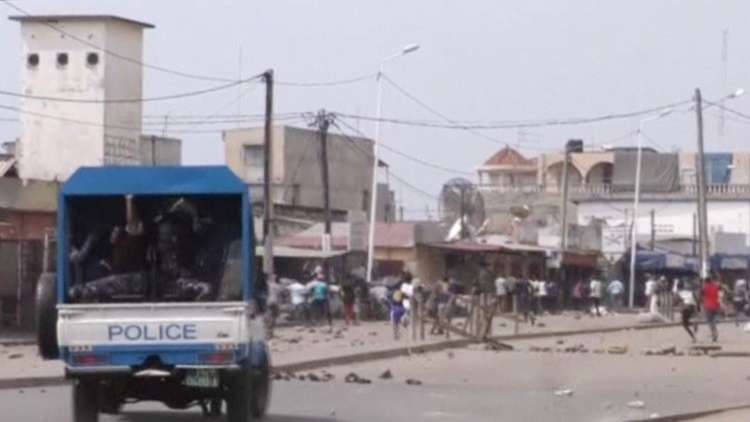 توغو.. قتلى وجرحى في صدامات بين الشرطة ومتظاهرين 