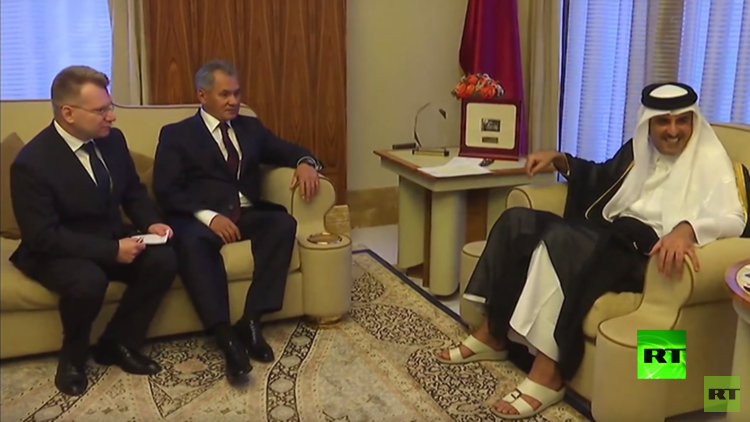 خلال زيارته التاريخية إلى قطر.. شويغو يبحث مع الأمير تميم قضايا أمنية