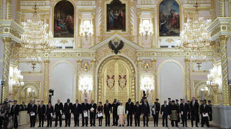 مراسم تسليم سفراء 20 دولة أجنبية أوراق الاعتماد في الكرملين