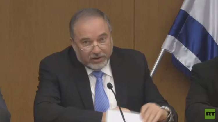 ليبرمان يعيد طرح قانون الإعدام بإسرائيل