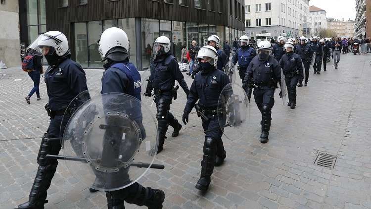 إصابة 22 شرطيا في بروكسل بعد تأهل المغرب 