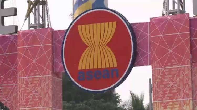 انعقاد قمة رابطة دول آسيان في الفلبين