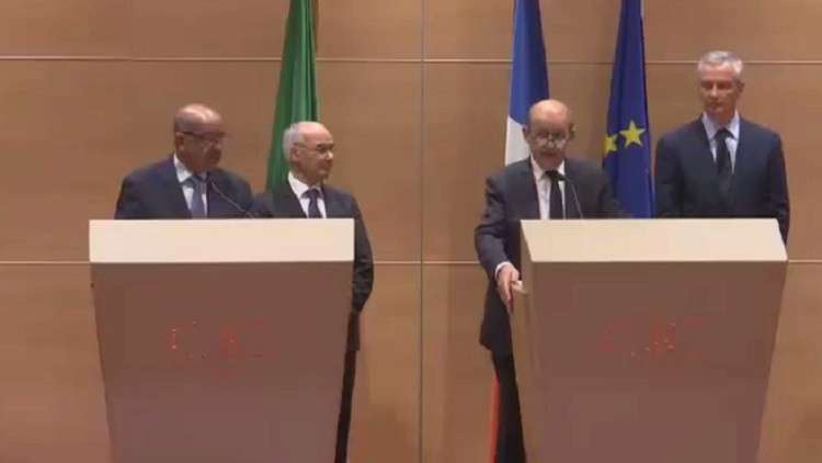 ثلاث اتفاقيات بين فرنسا و الجزائر