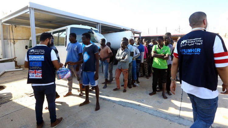 إجلاء أول مجموعة من اللاجئين من ليبيا إلى النيجر 