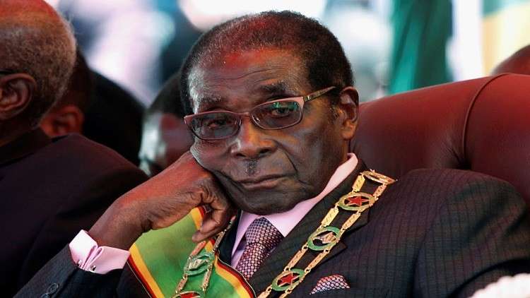 زيمبابوي: غموض في الانقلاب.. ومعارضون يعودون من المنافي
