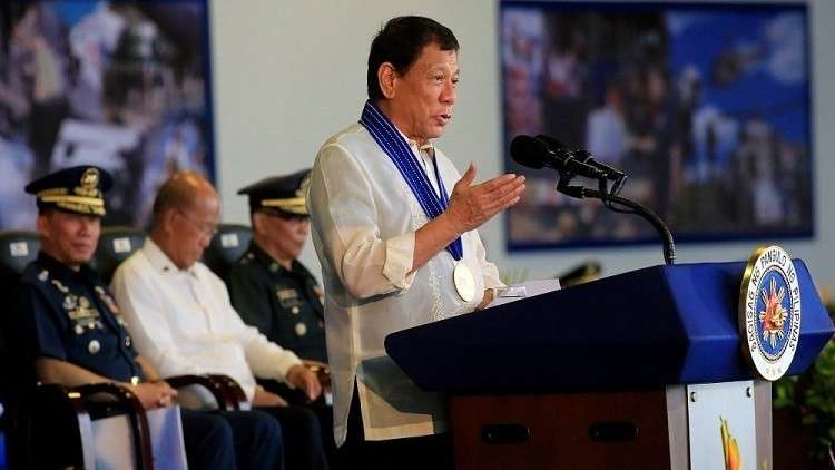 دوتيرتي: آسف.. لا ترامب ولا غيره يستطيع إيقافي