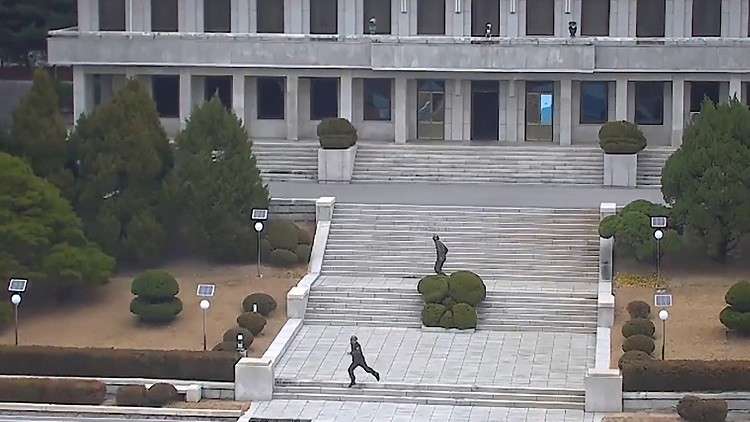 أنباء عن تبديل كافة حراس الحدود بكوريا الشمالية بعد هروب جندي