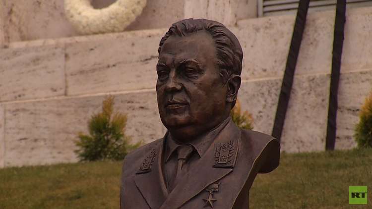 تركيا.. نصب تذكاري  للسفير الروسي المغدور أندريه كارلوف