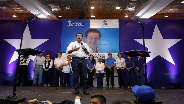 مستشهدا باستطلاعات الرأي.. رئيس هندوراس يعلن فوزه في انتخابات الرئاسة