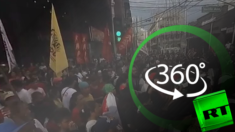 بتقنية 360.. احتجاجات في مانيلا على سياسات دوتيرتي