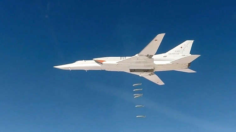 الدفاع الروسية: قواتنا الجوية دمرت 910 مواقع للمسلحين بسوريا