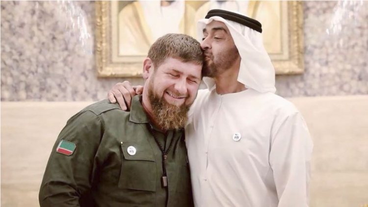 قاديروف ينشر فيديو يظهر متانة صداقته مع ولي عهد أبو ظبي 