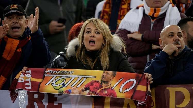 توتي يكشف حقيقة قصة حب دامت 25 عاما