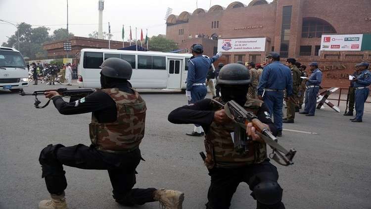 مصادر: مصرع 6 أشخاص بانفجار قنبلة في باكستان