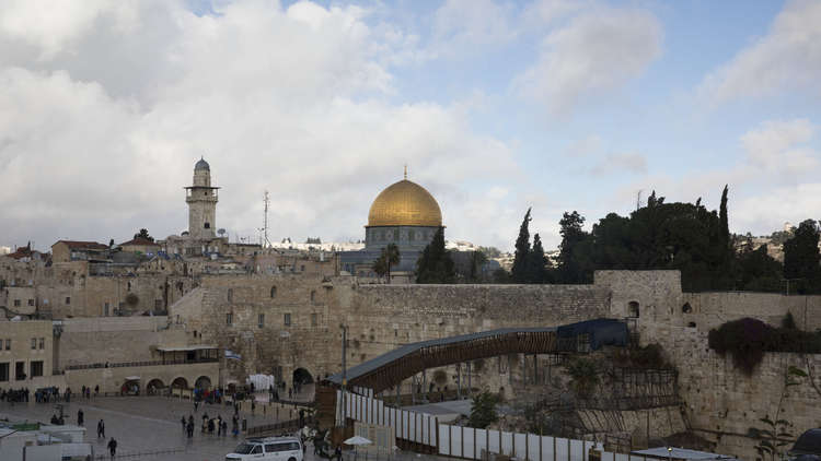 لإسرائيل الحق في القدس والضفة كغنيمتي حرب