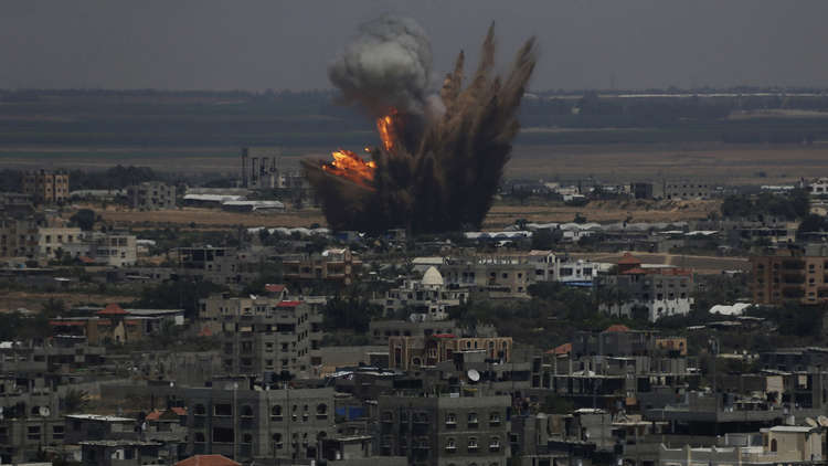 إسرائيل والفصائل الفلسطينية تتبادلان القصف