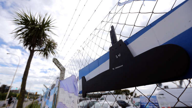 الحكومة الأرجنتينية تقيل قائد قواتها البحرية على خلفية كارثة الغواصة