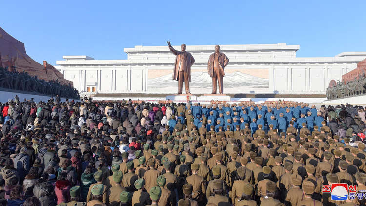 في ذكرى وفاة والد الزعيم.. قيادة كوريا الشمالية تزف أخبارا سارة للشعب