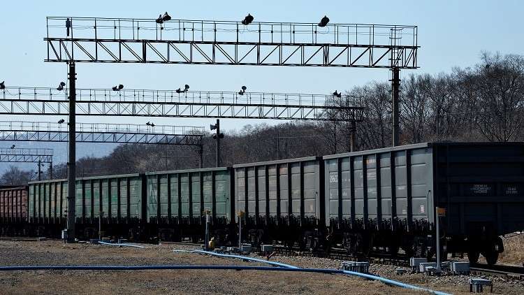 من موسكو إلى فيتنام على متن القطار 