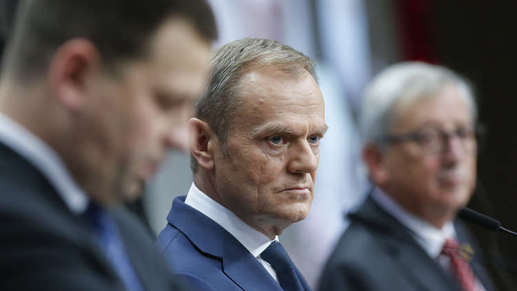 أوروبا أتعبها العداء مع روسيا.. والأمل في باريس