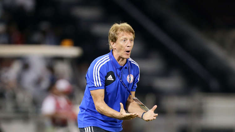 الألماني بوكير يعود إلى تدريب النجمة اللبناني