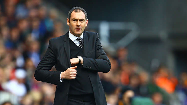 سوانسي يقيل مدربه بول كليمنت