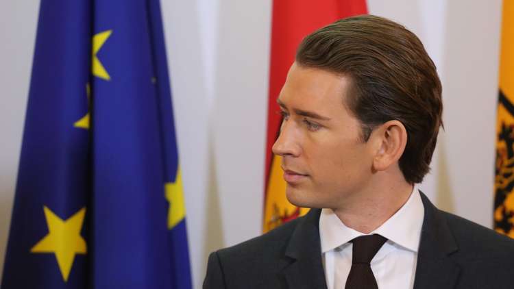 مستشار النمسا: سياسة توزيع حصص اللاجئين باءت بالفشل