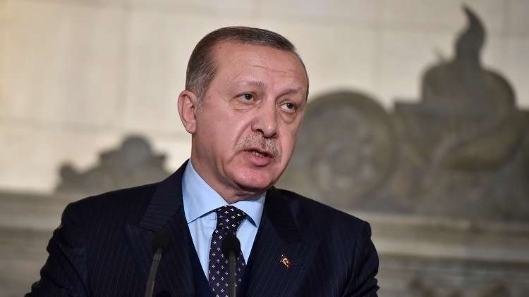 إقالة أكثر من 2700 شخص من مناصبهم في تركيا