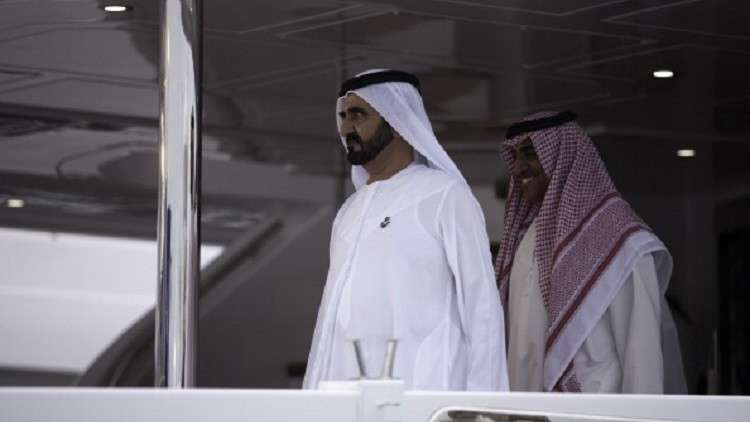 محمد بن راشد آل مكتوم يطل على دبي من ارتفاع شاهق!