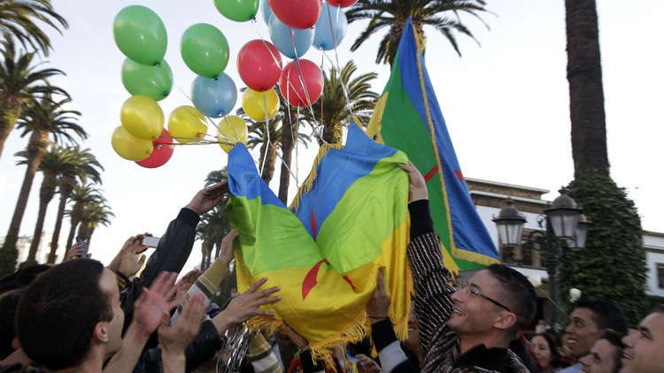بوتفليقة يعلن رأس السنة الأمازيغية عطلة رسمية ويأمر بتعميم لغتها