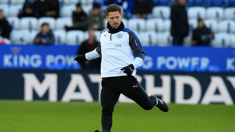 البرتغالي سيلفا ينضم إلى ليستر بعد طول انتظار