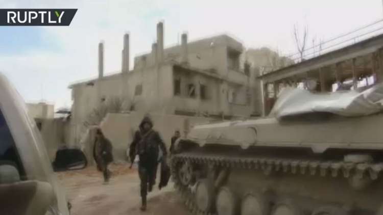 معارك ضارية في حرستا بريف دمشق بين الجيش ومجموعات مسلحة