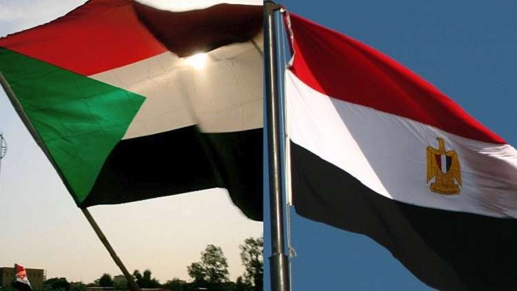 السودان يستدعي سفيره من مصر والقاهرة ترد