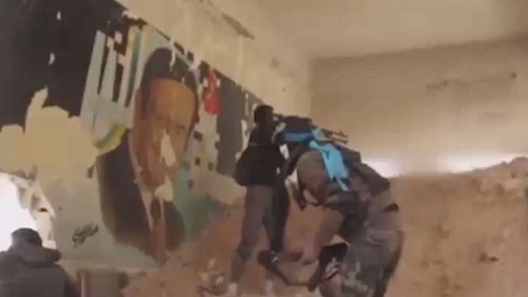 الجيش السوري: قرب فك حصار إدارة المركبات