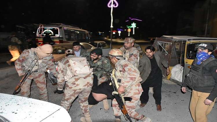  6 قتلى في تفجير انتحاري جنوب غربي باكستان