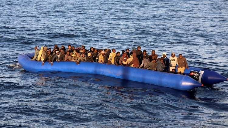 غرق 50 مهاجرا قبالة السواحل الليبية