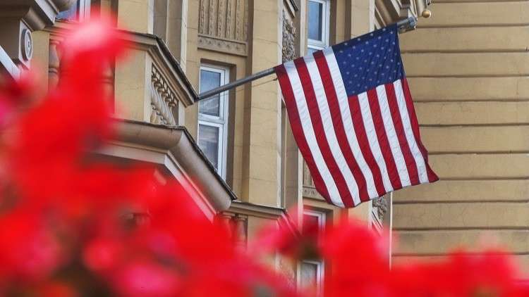 برلماني روسي يقترح منح السفارة الأمريكية في موسكو عنوانا مغايرا للواقع!