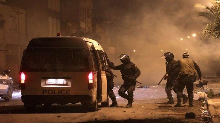 احتجاجات تونس.. اعتقال نحو 800 شخص