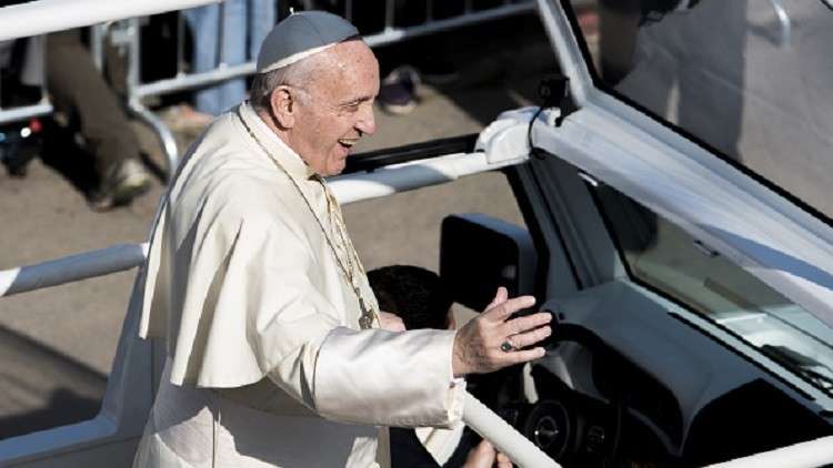 بابا الفاتيكان عن جرائم الكنسيين الجنسية ضد الأطفال: أشعر بالعار!