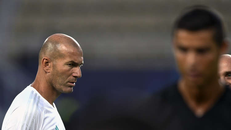 زيدان لا يتخيل ريال مدريد من دون رونالدو