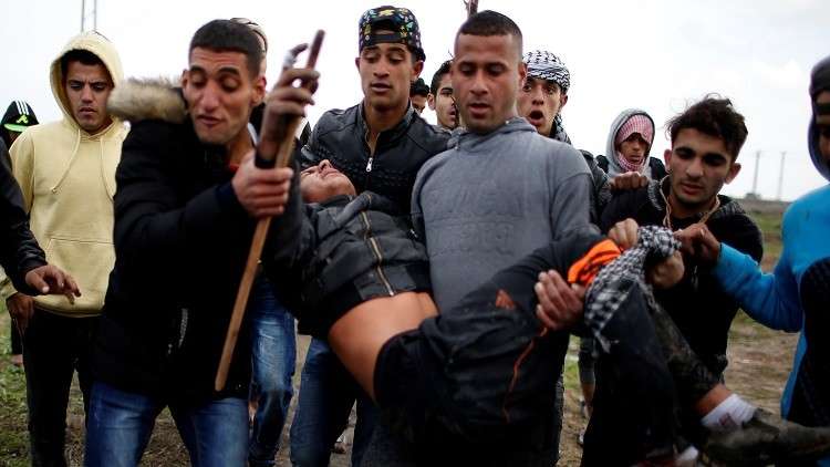 إصابة 8 فلسطينيين برصاص الجيش الإسرائيلي 