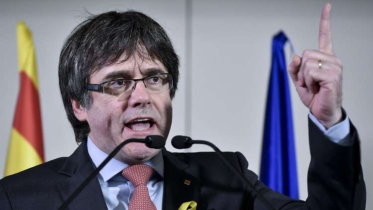 بوتشيمون: بإمكاني إدارة كتالونيا من الخارج 