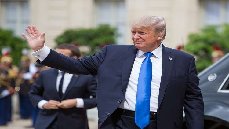 كم ثمن العشاء مع ترامب؟