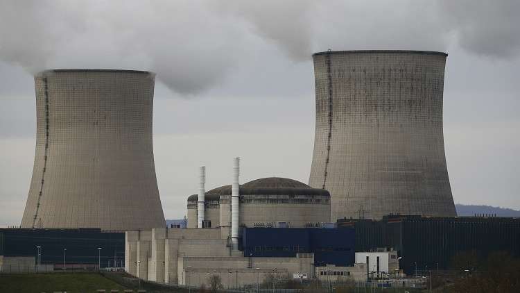 فرنسا تقرر إغلاق عدد من مفاعلاتها النووية 