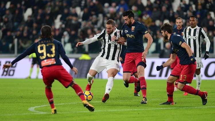 السيدة العجوز تنجز المهمة أمام جنوى .. فيديو